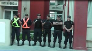 policias en la marcha
