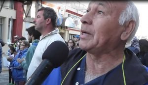 vecino protesta agua